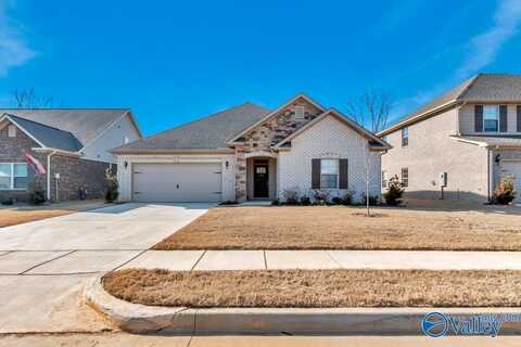 104 Grove Hill Circle, New Market, AL 35761