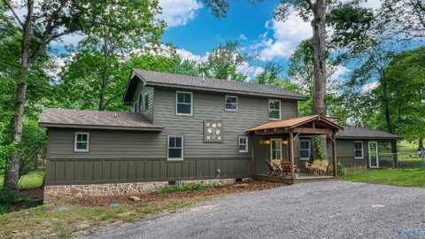 472 Cutler Avenue, Mentone, AL 35984