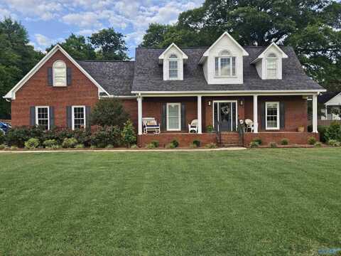 103 Covey Lane, Hazel Green, AL 35750