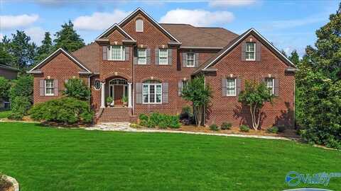280 St Andrews Lane, Albertville, AL 35951