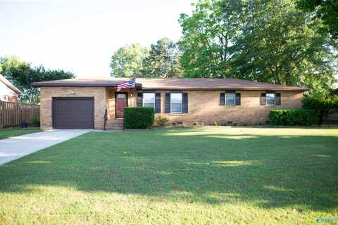 1709 Iris SW, Decatur, AL 35601