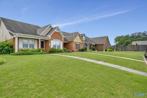 413 Covina Drive, Decatur, AL 35603