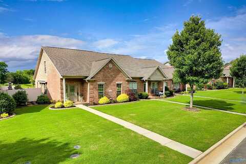 26 Jackson Way, Decatur, AL 35603