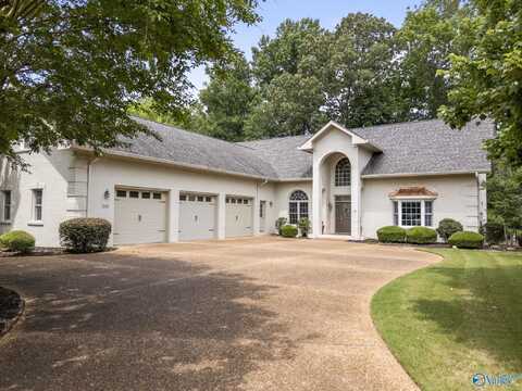 141 Riverwalk Trail, New Market, AL 35761