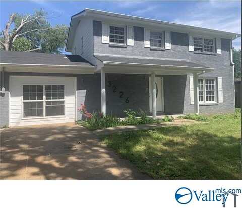3226 W Helena Drive, Huntsville, AL 35810