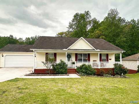 300 Temple Crossing, Arab, AL 35016