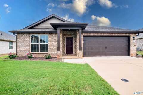 228 Cherry Laurel Drive, Hazel Green, AL 35750