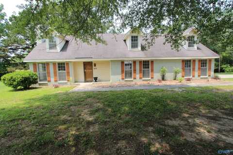 233 Shaw Road NW, Hartselle, AL 35640