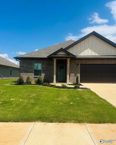 200 Shangrila Way, Meridianville, AL 35759