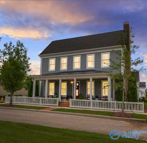 109 Hillcrest Avenue NW, Huntsville, AL 35806