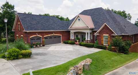 601 Smokey Mountain Circle, Huntsville, AL 35803