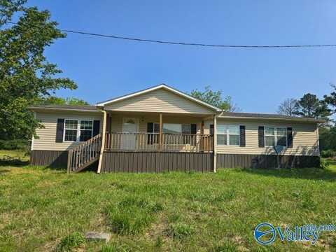 7619 County Road 30, Woodville, AL 35776