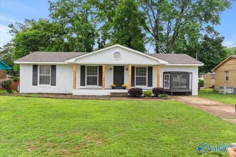 4021 Knollbrook Drive NW, Huntsville, AL 35810