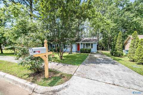 13904 SW Wyandotte Drive, Huntsville, AL 35803