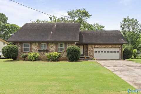 3815 NW Jamestown Drive, Huntsville, AL 35810