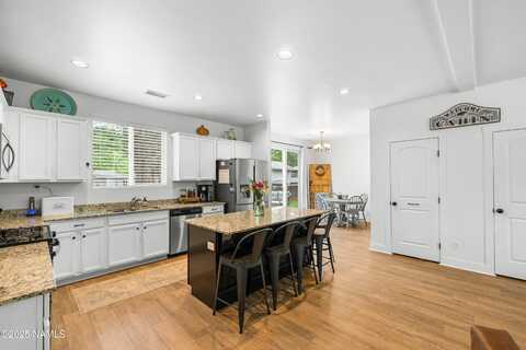 1380 S Talley Lane, Flagstaff, AZ 86001