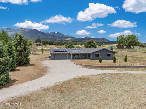 5545 E Atkinson Road, Flagstaff, AZ 86004