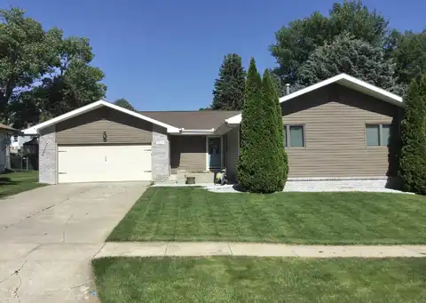 1902 N 18th St, Norfolk, NE 68701