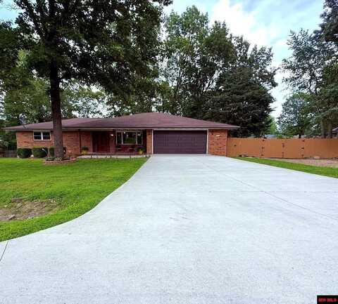 1711 LONOKE AVENUE, Mountain Home, AR 72653