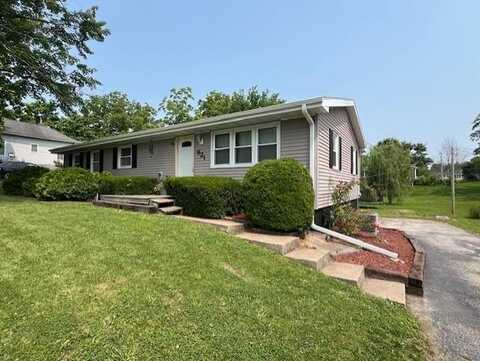 821 Vine Street, Macon, MO 63552