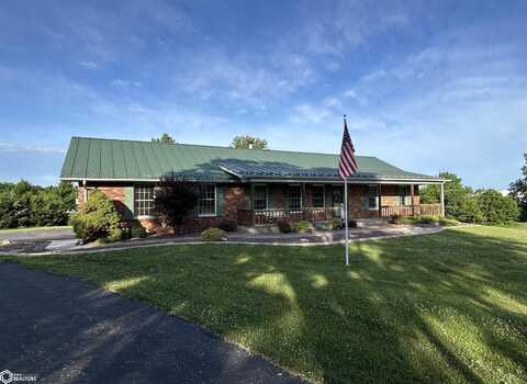 94 4Th Street, West Point, IA 52656