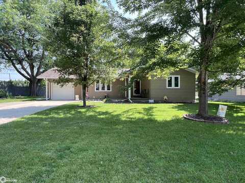 1002 Hillcrest Drive, Fairfield, IA 52556