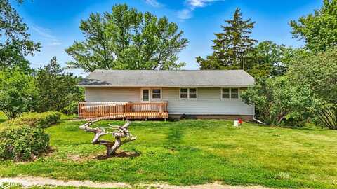 1690 330Th Street, Brighton, IA 52540