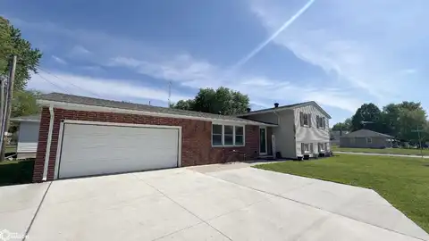 144 23rd Street SW, Mason City, IA 50401