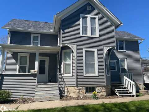 1208 Main Street, Grinnell, IA 50112