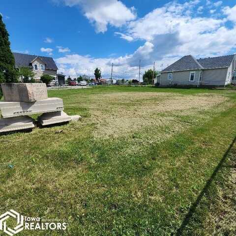 619 W State Street, Marshalltown, IA 50158