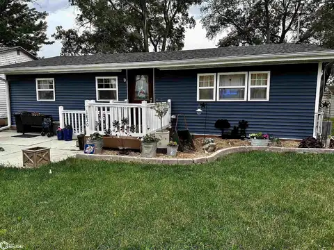 1820 S Coolidge Ave, Mason City, IA 50401
