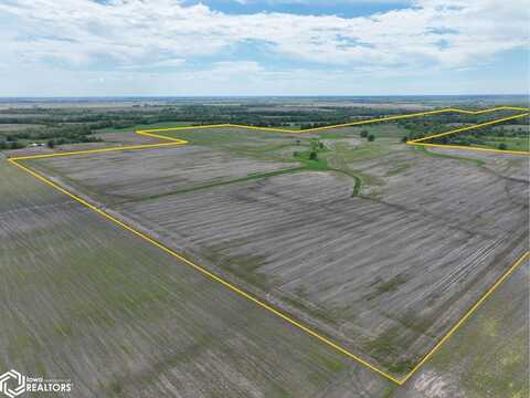 Boston Chapel Rd., Waggoner, IL 62572