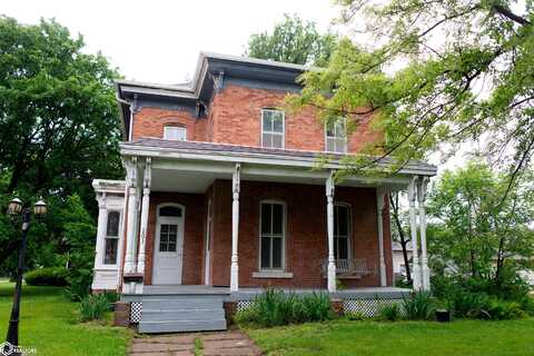 203 SW Mills Street, Greenfield, IA 50849