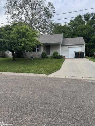 115 O Avenue E, Oskaloosa, IA 52577