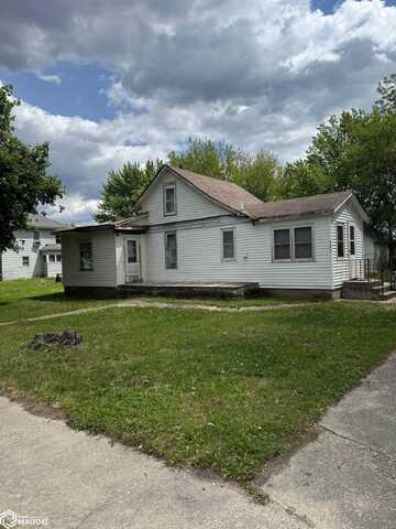 303 Rossing Avenue, Bode, IA 50519