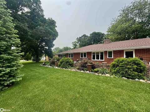 420 Loomis Ave, Fort Dodge, IA 50428