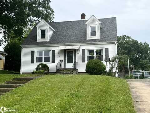 1518 W Main Street, Marshalltown, IA 50158