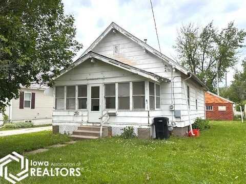 809 Chester Avenue, Ottumwa, IA 52501