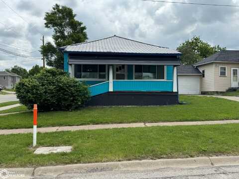 402 E State Street, Centerville, IA 52544