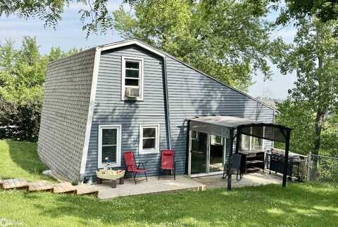 6033 N Lakeshore Drive, Brooklyn, IA 52211