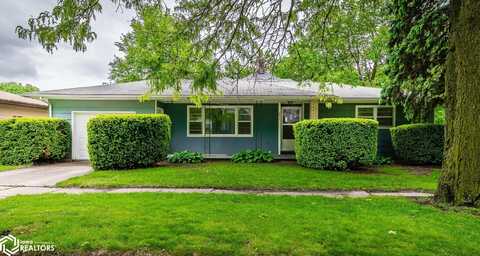 201 E Grundy Avenue, Conrad, IA 50621