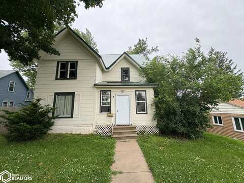 1106 Summit Street, Marshalltown, IA 50158