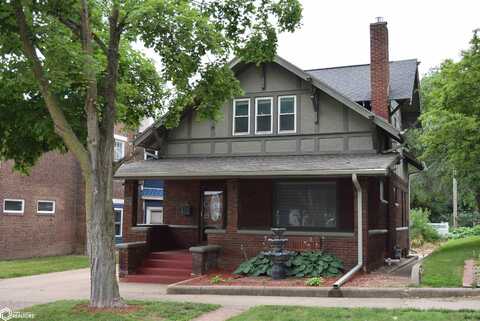 517 10Th Street, Fort Madison, IA 52627