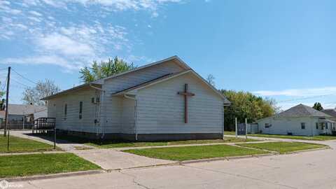 124 S Moore Street, Ottumwa, IA 52501