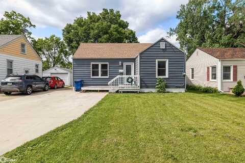 1428 E Tiffin Avenue, Des Moines, IA 50316