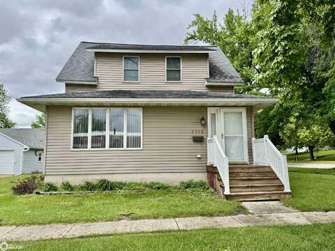 1312 2nd Ave S, Clear Lake, IA 50428