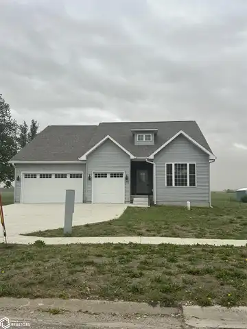 710 South Ave, Essex, IA 51638