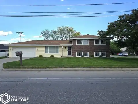 521 S Kentucky Avenue, Mason City, IA 50401