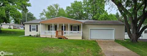 1002 Maywood Drive, Oskaloosa, IA 52577