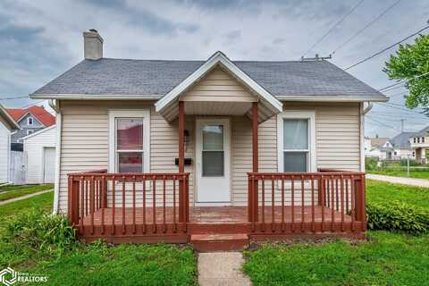 7 W North Street, Marshalltown, IA 50158